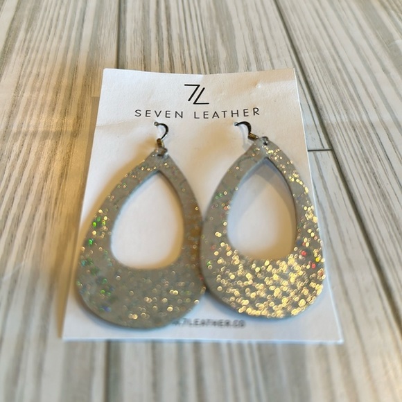 Seven Leather Jewelry - Seven Leather new stamped earrings pretty lightweight metallic pierced e…